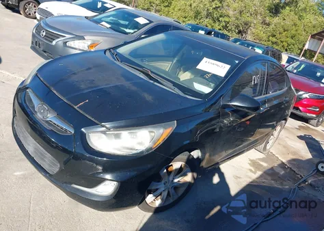 2012 Hyundai Accent Gls z USA, uszkodzony, nr VIN KMHCU4AE5CU138726